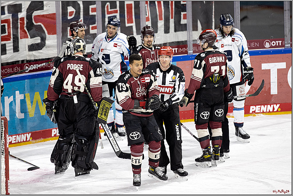 PENNY DEL;  Koelner Haie - Straubing Tigers; Koeln, 14.04.2021